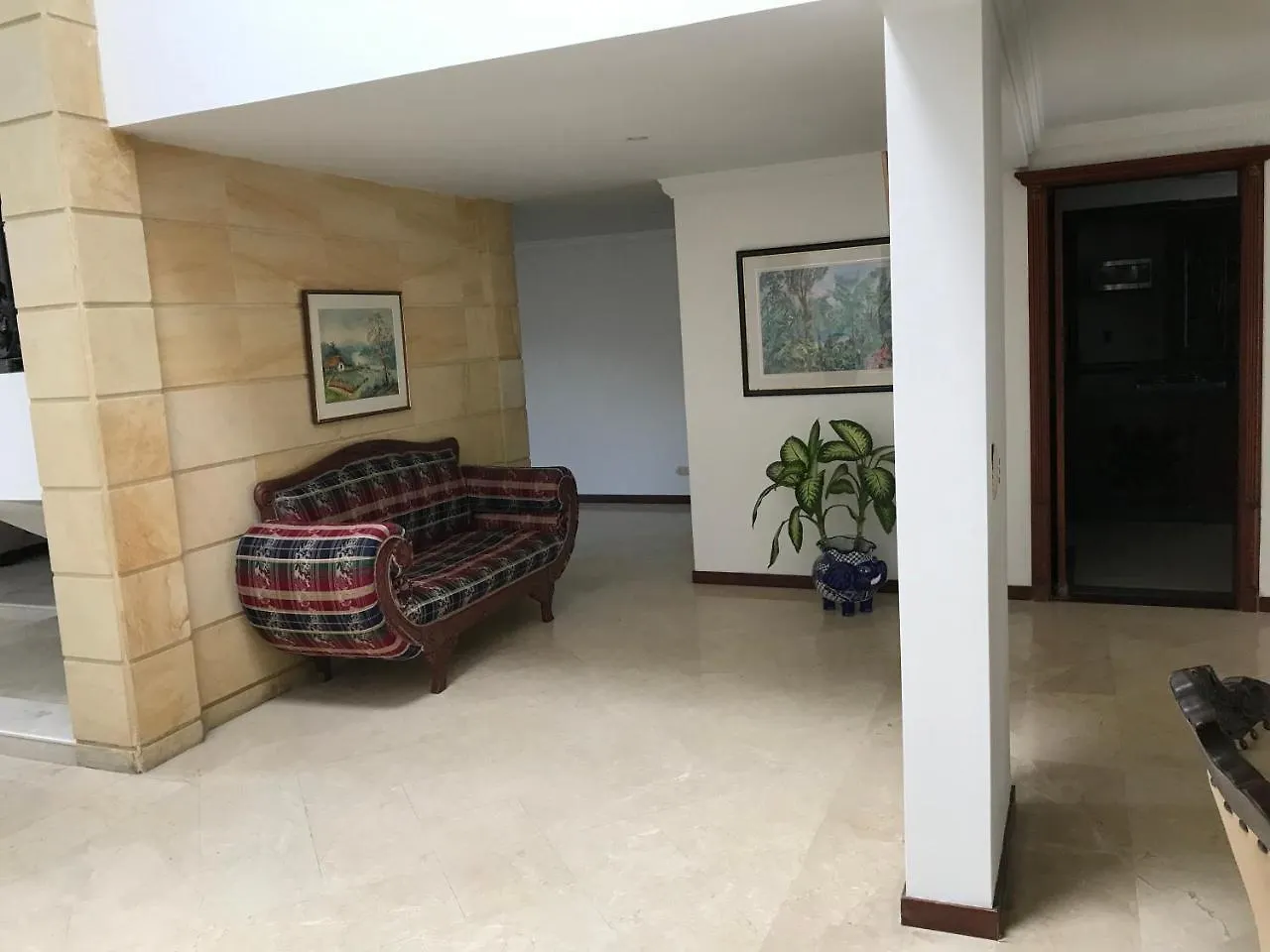 Casa Rosario Ciudad Jardin Cali Villa
